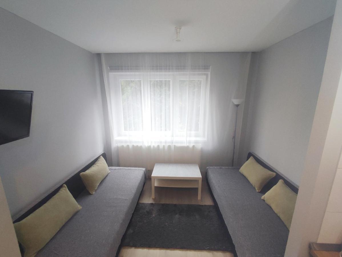 Alisa Apartments Kostomlaty nad Labem Exterior photo